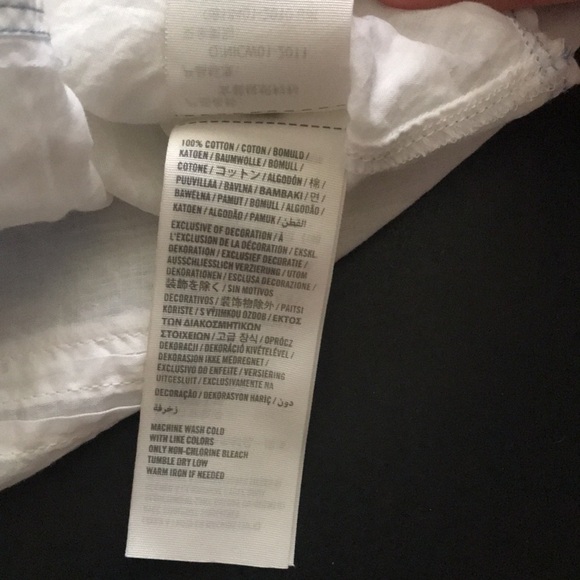 EUC Abercrombie and Fitch tank S embroidered flowers - Picture 5 of 5